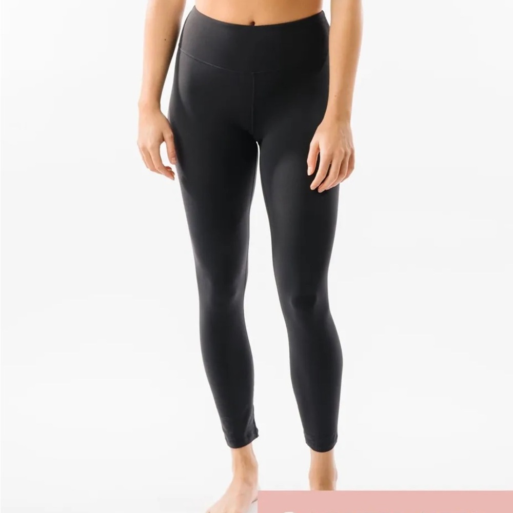 ZYIA Unity Black High-Waisted Leggings for Active Wear
